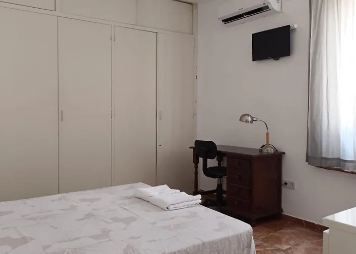 Piso Dos Junto Plaza Colon 公寓 *